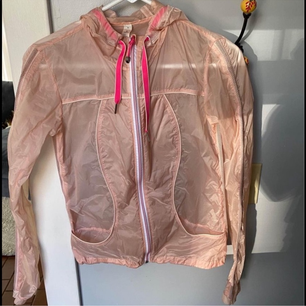 🍋Lululemon rain jacket🍋